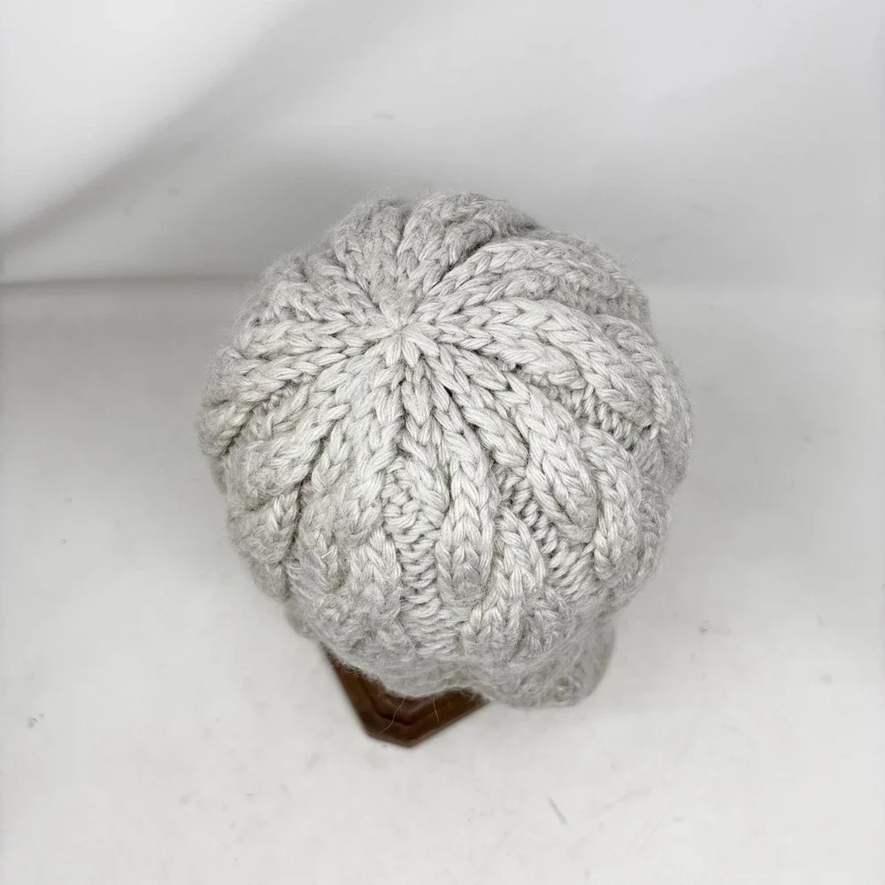 The North Face Gray Chunky Cable Knit Earflap Beanie Hat Alpaca Wool‎ Blend